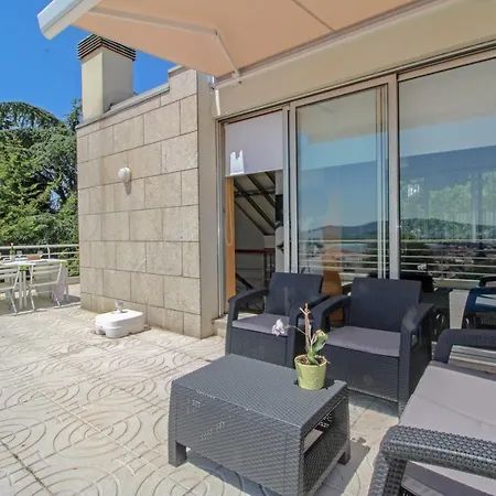 Luzya - House With Views & Balcony * Viana do Castelo