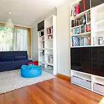 Luzya - House With Views & Balcony * 维亚纳堡