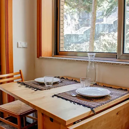 Luzya - House With Views & Balcony Ferienhaus *